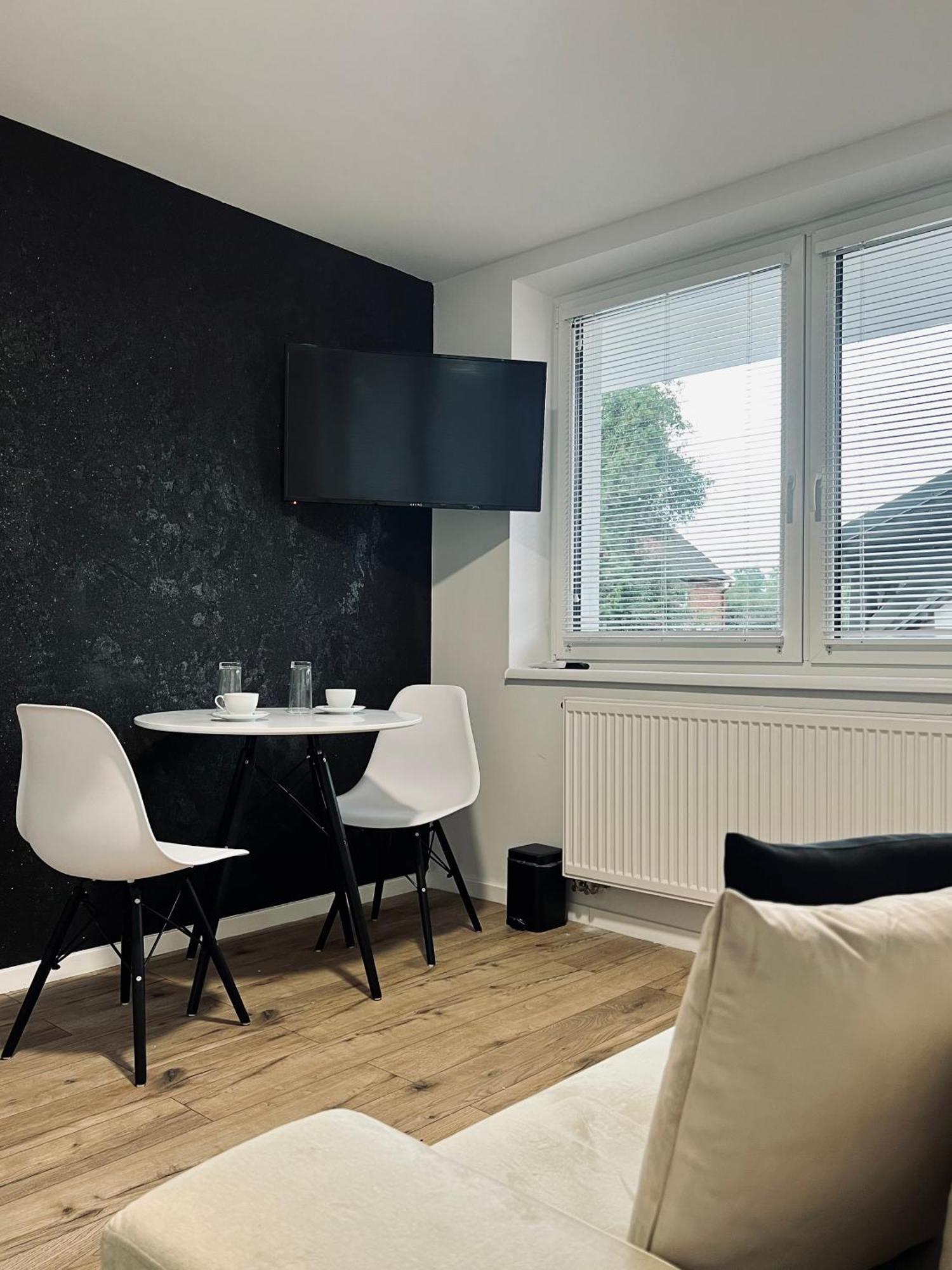 Apartamenty Modrzewiowa Zator Piotrowice  Exterior foto
