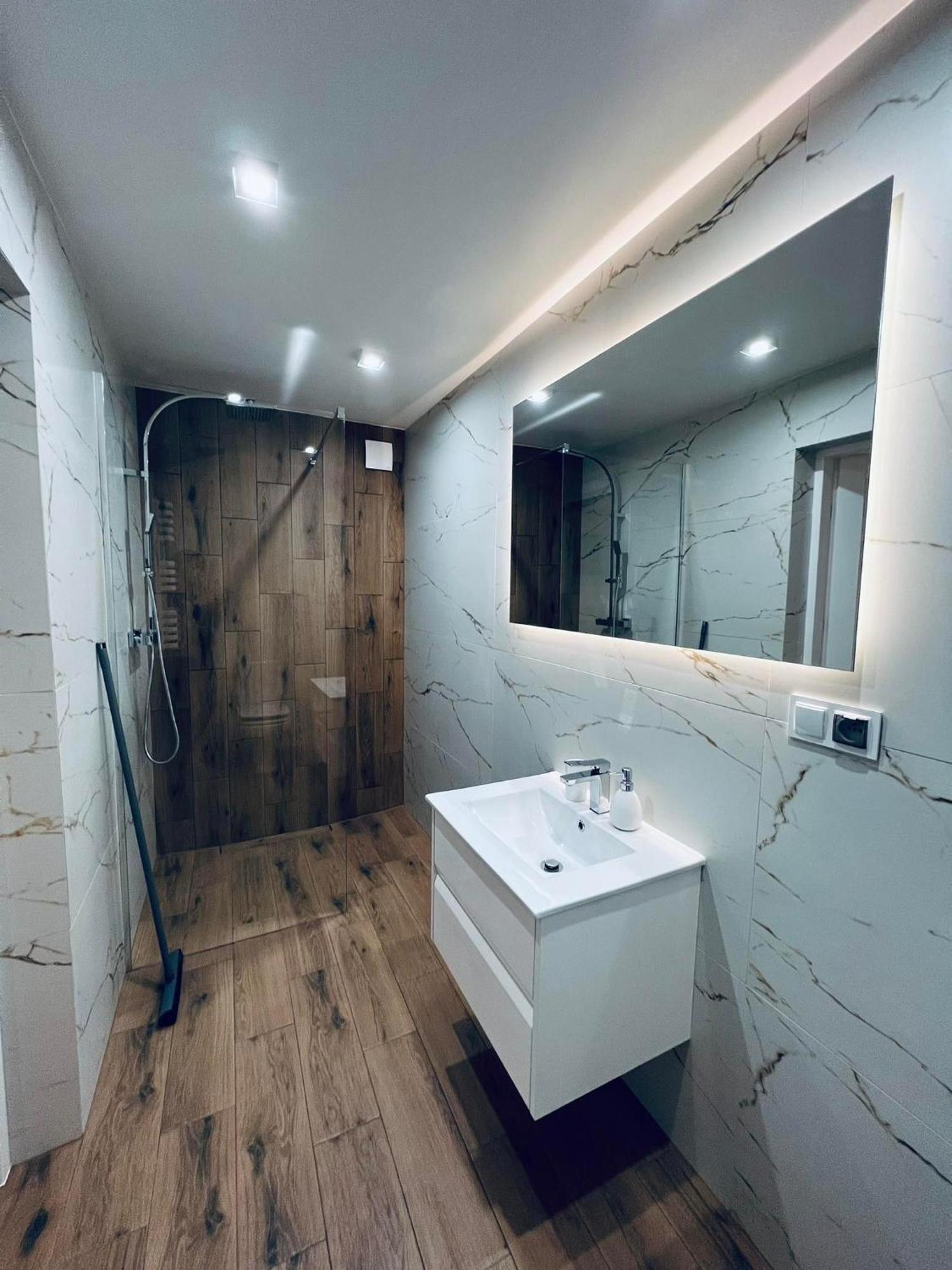 Apartamenty Modrzewiowa Zator Piotrowice  Exterior foto